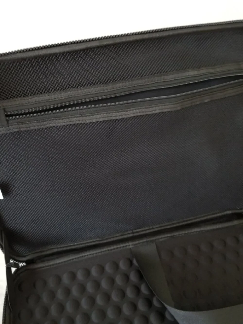 New in Box! Mosiso Rigid Shell Waterproof Laptop Computer Carrying Case w/Handle
